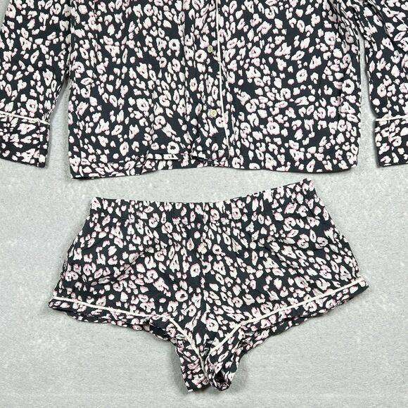 Victoria's Secret Pajamas Womens Medium Black Pink Leopard Shirt Shorts PJ Set - Picture 3 of 12